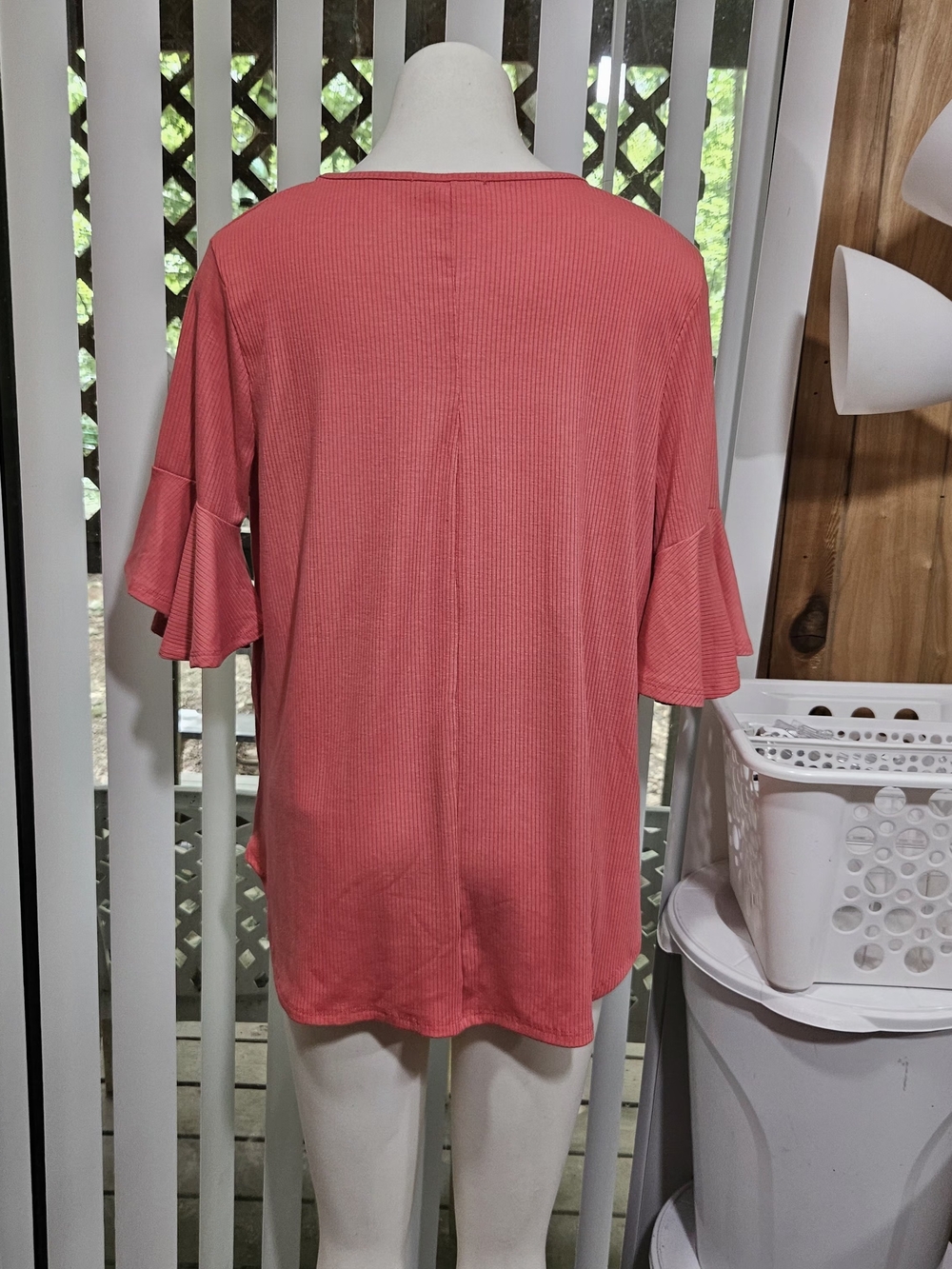 PERFECT PEACH Terracotta Rib Knit Ruffle Flutter Sleeve Top Large - Picture 4 of 8